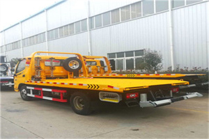 黑河附近拖车救援搭电