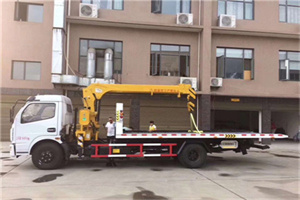 黑河附近汽车轮胎更换